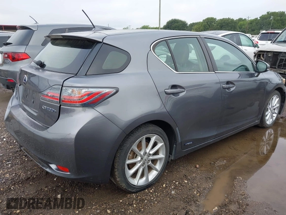 2012 Lexus CT 200h z VIN JTHKD5BH8C2122769, wystawiony jako IAAI lot #42376226 z przebiegiem 124 336 mil mil oraz . Historia ofert i sprzedaży dostępna na DreamBid. Obrazek 4.