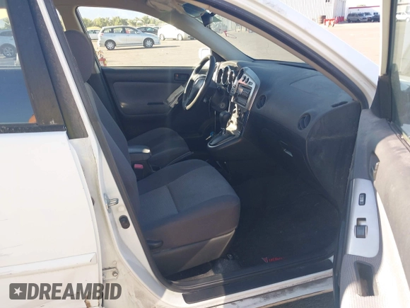 2005 Pontiac Vibe z VIN 5Y2SL63865Z439016, wystawiony jako IAAI lot #42619944 z przebiegiem 299 999 mil mil oraz . Historia ofert i sprzedaży dostępna na DreamBid. Obrazek 5.
