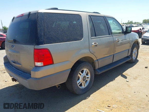 2003 Ford Expedition Special Service с VIN 1FMFU16L33LA47480, выставлен на аукционе IAAI как лот 42514616 с пробегом 205 802 миль миль и . История ставок и продаж доступна на DreamBid. Изображение 4.