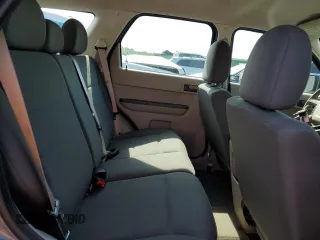 2011 Ford Escape XLS с VIN 1FMCU0C73BKC27969, выставлен на аукционе Copart как лот 55333065 с пробегом 58 535 миль миль и Списание • Salvage title. История ставок и продаж доступна на DreamBid. Изображение 11.