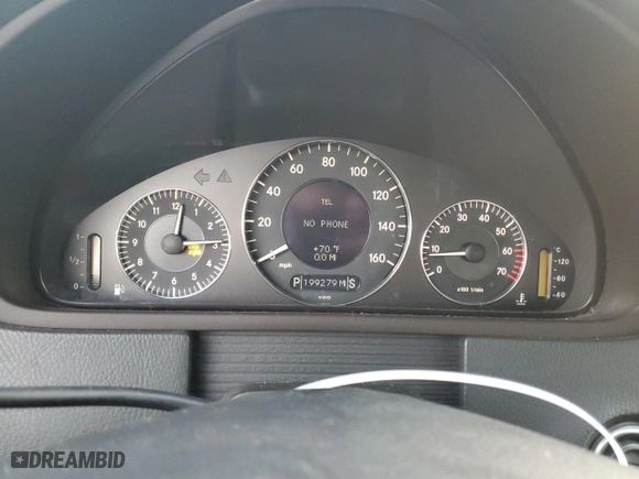 2003 Mercedes-Benz CLK-Class 5.0L with VIN WDBTJ75J13F024814, listed as a Copart auction lot 84953374 with 199,279 mi miles and Clean Title. Bid and sale history available at carsss.com. Image 9.