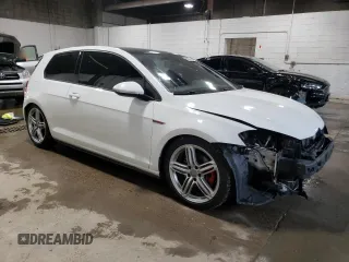 2015 Volkswagen GTI SE с VIN 3VWTT7AU3FM030675, выставлен на аукционе Copart как лот 60529045 с пробегом 121 589 миль миль и Списание • Salvage title. История ставок и продаж доступна на DreamBid. Изображение 4.