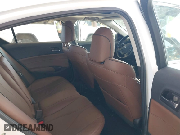 2019 Acura ILX Premium with VIN 19UDE2F77KA014270, listed as a IAAI auction lot 42023994 with 71,622 mi miles and . Bid and sale history available at DreamBid. Image 8.
