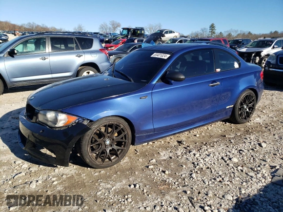 2009 BMW 1 Series 128i with VIN WBAUP73569VK76323, listed as a Copart auction lot 83401024 with 85,633 mi miles and Clean Title. Bid and sale history available at carsss.com. Image 1.