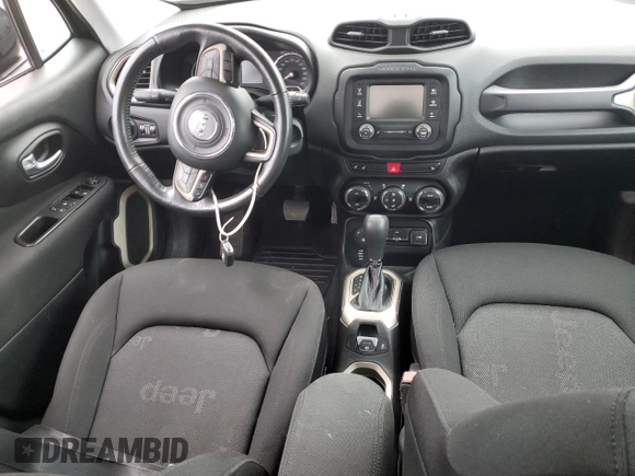 2015 Jeep Renegade Latitude z VIN ZACCJBBT1FPC46815, wystawiony jako Copart lot #73508384 z przebiegiem 84 961 mil mil oraz Szkoda całkowita • Salvage title. Historia ofert i sprzedaży dostępna na DreamBid. Obrazek 8.