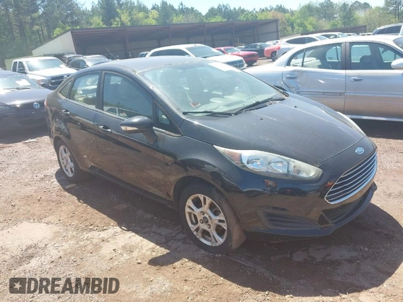 2015 Ford Fiesta SE with VIN 3FADP4BJ9FM113645, listed as a IAAI auction lot 41970671 with 138,026 mi miles. Bid and sale history available at carsss.com. Image 1.