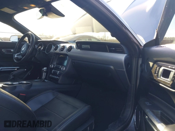 2021 Ford Mustang GT z VIN 1FA6P8CF9M5117126, wystawiony jako IAAI lot #41647619 z przebiegiem 31 076 mil mil oraz . Historia ofert i sprzedaży dostępna na DreamBid. Obrazek 5.