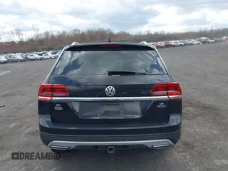 2019 Volkswagen Atlas SE z VIN 1V2UR2CA6KC580992, wystawiony jako IAAI lot #41902265 z przebiegiem 63 233 mil mil oraz . Historia ofert i sprzedaży dostępna na DreamBid. Obrazek 16.