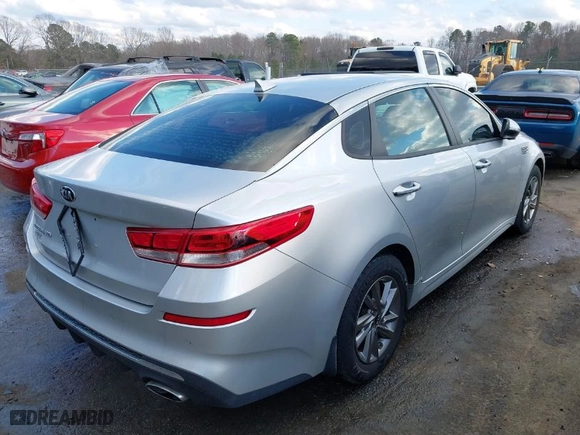 2020 Kia Optima LX with VIN 5XXGT4L37LG400272, listed as a IAAI auction lot 41726710 with 79,708 mi miles. Bid and sale history available at carsss.com. Image 4.