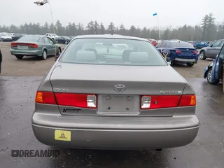 2001 Toyota Camry CE with VIN 4T1BG22K81U099347, listed as a IAAI auction lot 41920932 with 185,186 mi miles and . Bid and sale history available at DreamBid. Image 12.