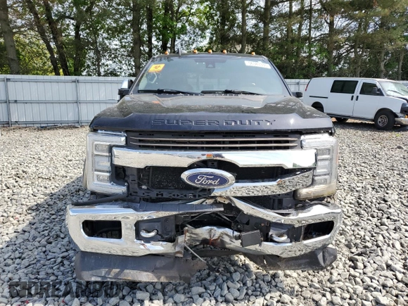 2019 Ford F-350 XL z VIN 1FT8W3BT6KEE98446, wystawiony jako Copart lot #56383335 z przebiegiem 119 855 mil mil oraz Szkody całkowita. Historia ofert i sprzedaży dostępna na DreamBid. Obrazek 5.