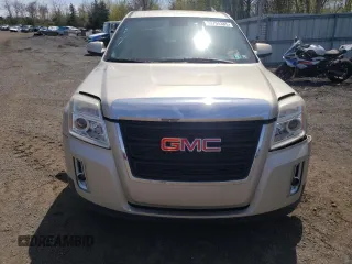 2015 GMC Terrain SLE z VIN 2GKFLWEK2F6342407, wystawiony jako Copart lot #53794385 z przebiegiem 98 516 mil mil oraz Szkoda całkowita • Salvage title. Historia ofert i sprzedaży dostępna na DreamBid. Obrazek 5.
