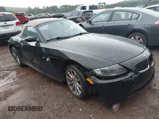 2007 BMW Z4 3.0i with VIN 4USBU33577LW70802, listed as a IAAI auction lot 42514381 with 84,154 mi miles and . Bid and sale history available at DreamBid. Image 1.