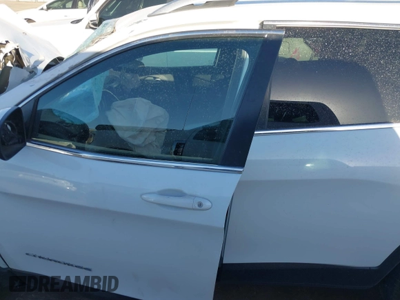 2016 Jeep Cherokee Altitude with VIN 1C4PJLCB8GW230578, listed as a IAAI auction lot 41774624 with Not provided miles and . Bid and sale history available at DreamBid. Image 14.