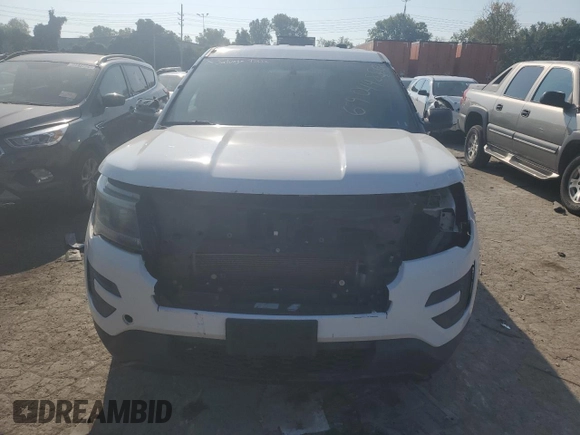 2016 Ford Utility Police Interceptor with VIN 1FM5K8AR0GGD05975, listed as a Copart auction lot 69044884 with 139,511 mi miles and Salvage Title. Bid and sale history available at carsss.com. Image 5.