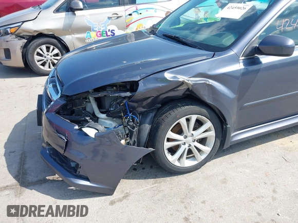 2014 Subaru Legacy Premium z VIN 4S3BMBC62E3018577, wystawiony jako IAAI lot #42459026 z przebiegiem 129 465 mil mil oraz . Historia ofert i sprzedaży dostępna na DreamBid. Obrazek 6.