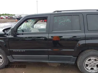 2013 Jeep Patriot Sport с VIN 1C4NJPBA7DD264798, выставлен на аукционе IAAI как лот 42327711 с пробегом 205 627 миль миль и . История ставок и продаж доступна на DreamBid. Изображение 15.