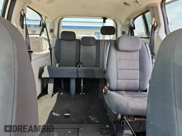 2009 Dodge Grand Caravan SE with VIN 2D8HN44E99R623672, listed as a Copart auction lot 62427625 with 194,846 mi miles and Non repairable. Bid and sale history available at DreamBid. Image 10.