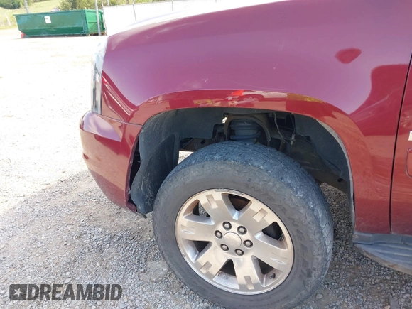 2008 GMC Yukon SLT w/4SB with VIN 1GKFC13078R269756, listed as a IAAI auction lot 41900821 with 275,343 mi miles. Bid and sale history available at carsss.com. Image 13.