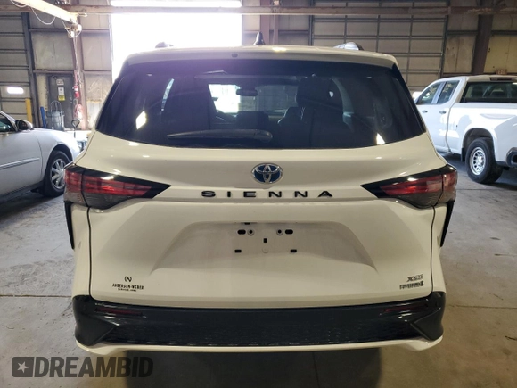 2021 Toyota Sienna XSE with VIN 5TDDRKEC5MS020642, listed as a Copart auction lot 49081755 with 53,489 mi miles and Salvage Title. Bid and sale history available at DreamBid. Image 6.