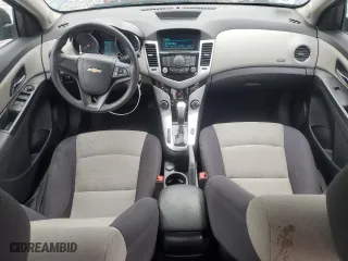 2013 Chevrolet Cruze LS with VIN 1G1PA5SG5D7295346, listed as a Copart auction lot 53536695 with 192,497 mi miles and Clean Title. Bid and sale history available at carsss.com. Image 8.