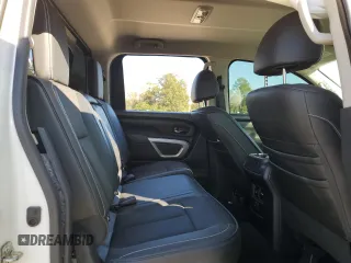 2018 Nissan Titan XD PRO-4X with VIN 1N6BA1F40JN539063, listed as a Copart auction lot 75825304 with 0 mi miles and Salvage Title. Bid and sale history available at carsss.com. Image 10.