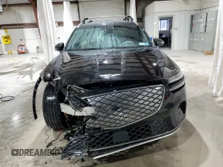 2024 Genesis GV70 Advanced z VIN 5NMMCET11RH001648, wystawiony jako Copart lot #46638295 z przebiegiem 5 232 mil mil oraz Szkoda całkowita • Salvage title. Historia ofert i sprzedaży dostępna na DreamBid. Obrazek 5.
