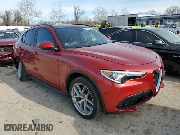 2018 Alfa Romeo Stelvio Ti Sport z VIN ZASFAKNN3J7B67248, wystawiony jako Copart lot #42681384 z przebiegiem 62 407 mil mil oraz Szkoda całkowita • Salvage title. Historia ofert i sprzedaży dostępna na DreamBid. Obrazek 4.