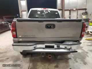 2006 Chevrolet Silverado 1500 LS with VIN 2GCEK13V561356907, listed as a Copart auction lot 84236404 with 95,464 mi miles and Non Repairable. Bid and sale history available at carsss.com. Image 6.