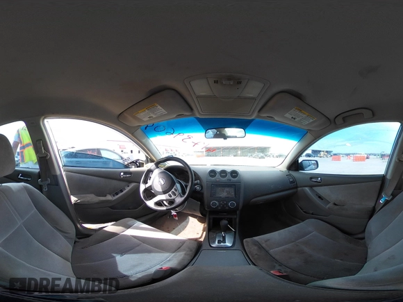 2009 Nissan Altima S with VIN 1N4AL21E09C126880, listed as a IAAI auction lot 41739604 with 258,940 mi miles and . Bid and sale history available at DreamBid. Image 19.