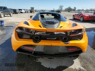 2021 McLaren 720S z VIN SBM14FCA3MW005994, wystawiony jako Copart lot #74940764 z przebiegiem Nie podano mil oraz Nie do naprawy. Historia ofert i sprzedaży dostępna na DreamBid. Obrazek 6.