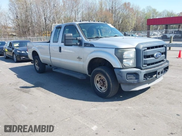 2013 Ford F-250 XL with VIN 1FT7X2BT9DEA15280, listed as a IAAI auction lot 41877278 with 239,362 mi miles and . Bid and sale history available at DreamBid. Image 1.