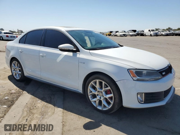 2014 Volkswagen Jetta GLI Edition 30 with VIN 3VW4S7AJXEM336252, listed as a Copart auction lot 72886814 with 121,728 mi miles and Salvage title. Bid and sale history available at DreamBid. Image 4.
