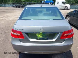 2010 Mercedes-Benz E 350 Luxury с VIN WDDHF5GB6AA252536, выставлен на аукционе IAAI как лот 42396716 с пробегом 121 275 миль миль и . История ставок и продаж доступна на DreamBid. Изображение 16.