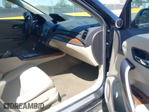 2014 Acura RDX Technology with VIN 5J8TB3H57EL010816, listed as a IAAI auction lot 42094338 with Not provided miles and . Bid and sale history available at DreamBid. Image 5.