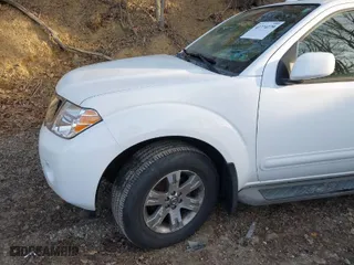 2010 Nissan Pathfinder S with VIN 5N1AR1NB5AC604679, listed as a IAAI auction lot 41774279 with 94,249 mi miles. Bid and sale history available at carsss.com. Image 13.
