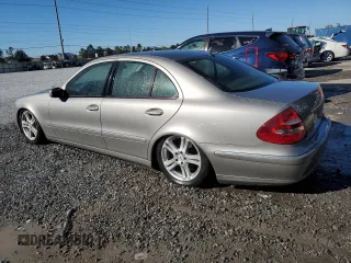 2004 Mercedes-Benz E-Class 5.0L with VIN WDBUF70J64A494820, listed as a Copart auction lot 88041835 with 0 mi miles and Non Repairable. Bid and sale history available at carsss.com. Image 2.