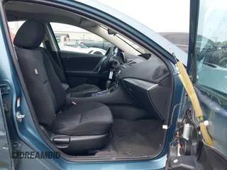 2011 Mazda 3 i Touring with VIN JM1BL1VG2B1425700, listed as a IAAI auction lot 42084171 with 162,310 mi miles. Bid and sale history available at carsss.com. Image 5.