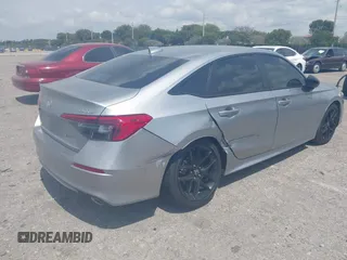 2024 Honda Civic Sport z VIN 2HGFE2F5XRH505368, wystawiony jako IAAI lot #41868095 z przebiegiem 18 983 mil mil oraz . Historia ofert i sprzedaży dostępna na DreamBid. Obrazek 4.