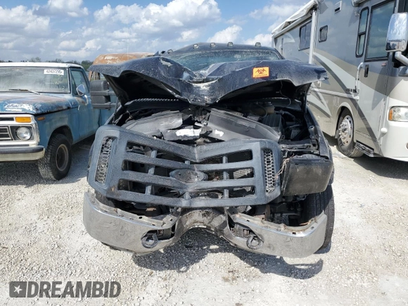 2006 Ford F-350 with VIN 1FTWX32Y66EB25977, listed as a Copart auction lot 44701095 with 111,763 mi miles and Salvage title. Bid and sale history available at DreamBid. Image 5.