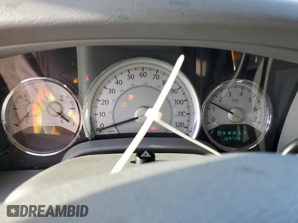 2009 Chrysler Aspen Limited with VIN 1A8HW58P59F707677, listed as a Copart auction lot 51377035 with 169,755 mi miles and Salvage Title. Bid and sale history available at DreamBid. Image 9.