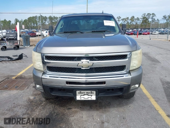 2009 Chevrolet Silverado 1500 LT with VIN 3GCEK23369G106088, listed as a IAAI auction lot 41699535 with 270,526 mi miles and . Bid and sale history available at DreamBid. Image 12.