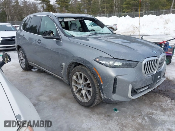 2024 BMW X5 xDrive50e with VIN 5UX43EU05R9S32424, listed as a IAAI auction lot 41622605 with 24,586 mi miles. Bid and sale history available at carsss.com. Image 1.