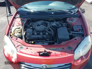 2004 Chrysler Sebring GTC z VIN 1C3EL75R24N315599, wystawiony jako IAAI lot #42458165 z przebiegiem 103 849 mil mil oraz . Historia ofert i sprzedaży dostępna na DreamBid. Obrazek 10.