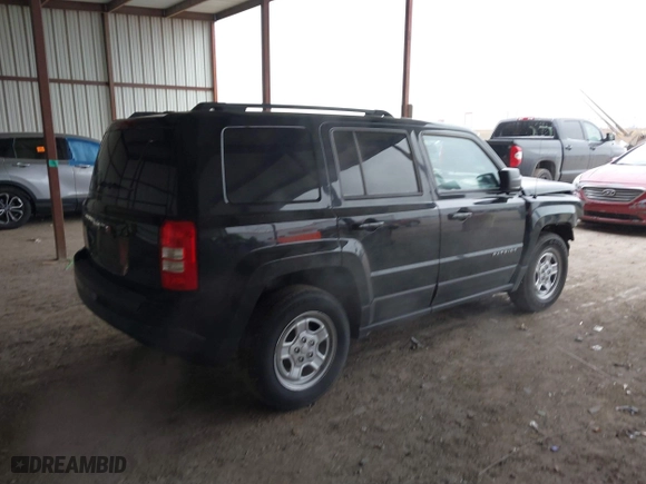 2016 Jeep Patriot Sport with VIN 1C4NJPBB2GD763490, listed as a IAAI auction lot 41613265 with 104,806 mi miles. Bid and sale history available at carsss.com. Image 4.