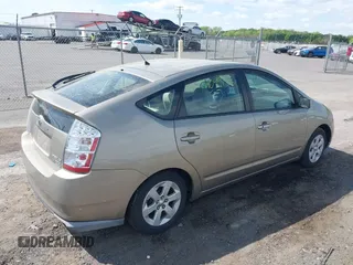 2007 Toyota Prius with VIN JTDKB20U073272705, listed as a IAAI auction lot 42099188 with 201,052 mi miles. Bid and sale history available at carsss.com. Image 4.
