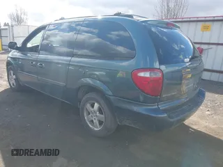 2005 Dodge Caravan SXT with VIN 2D4GP44L75R344026, listed as a IAAI auction lot 41722589 with 227,287 mi miles and . Bid and sale history available at carsss.com. Image 3.