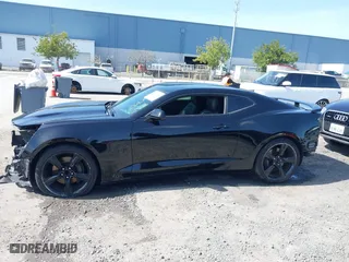 2016 Chevrolet Camaro 2SS with VIN 1G1FH1R79G0163967, listed as a IAAI auction lot 41851085 with 0 mi miles. Bid and sale history available at carsss.com. Image 14.