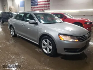 2014 Volkswagen Passat SE w/Sunroof with VIN 1VWBS7A30EC102390, listed as a Copart auction lot 87697425 with 115,354 mi miles and Salvage Title. Bid and sale history available at carsss.com. Image 4.