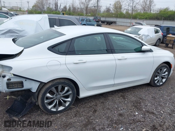 2016 Chrysler 200 S with VIN 1C3CCCBB0GN105093, listed as a IAAI auction lot 41976905 with 105,774 mi miles. Bid and sale history available at carsss.com. Image 14.